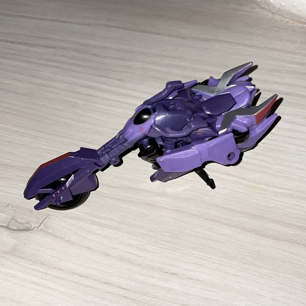Transformer action figure